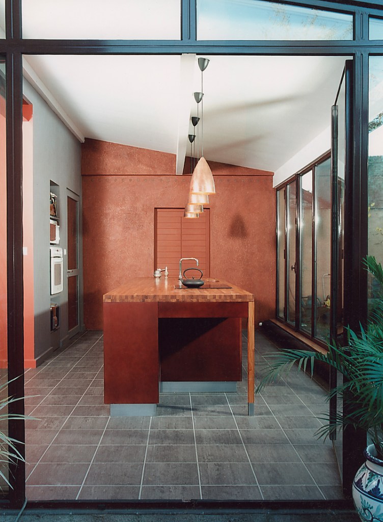 Atelier-PierreJoussot-amenagement-interieur-agenement-baievitree-cuisine-terredesienne